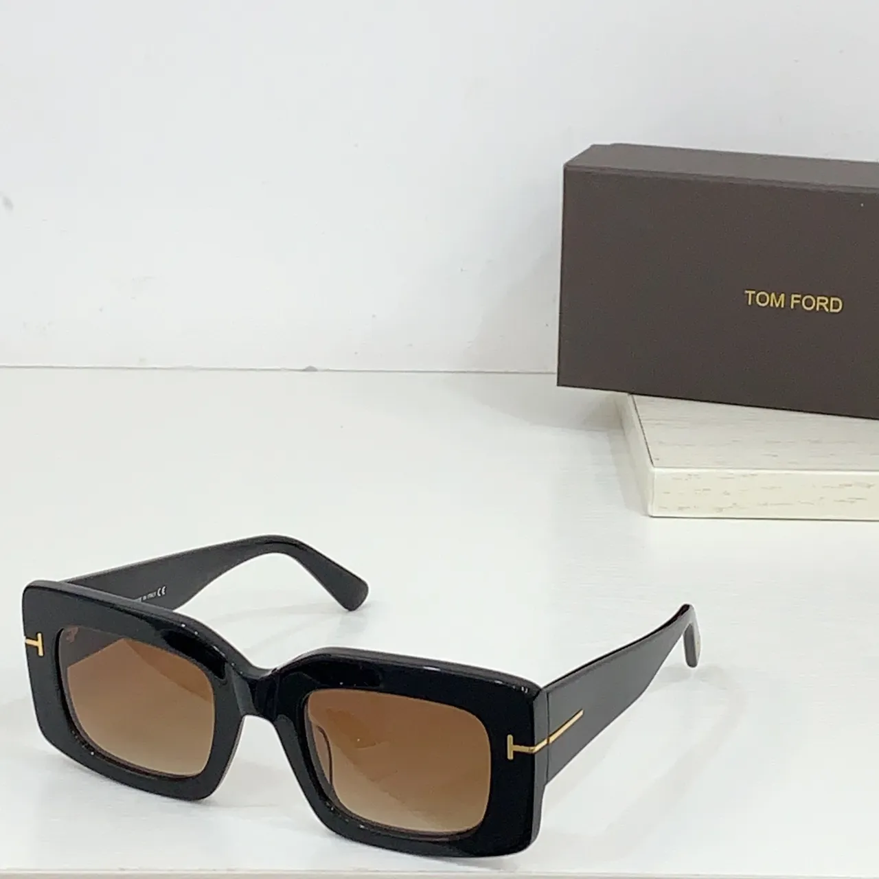 Tom Ford Tina Oversized Rectangular Matte Black Sunglasses 6