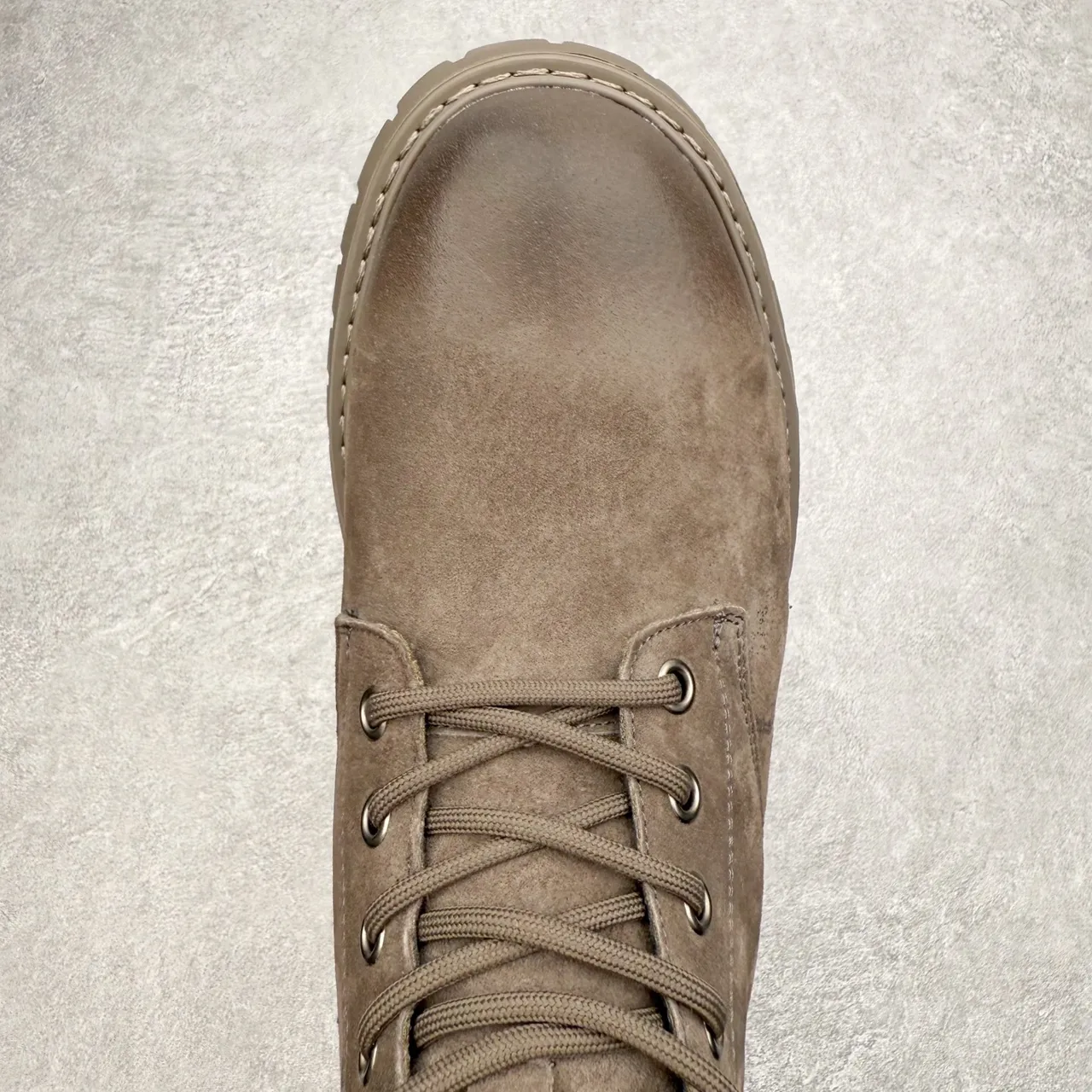 UGG Beige Negro Ante Superior Cuero Contraplaca del Talón Botas de Trabajo 9