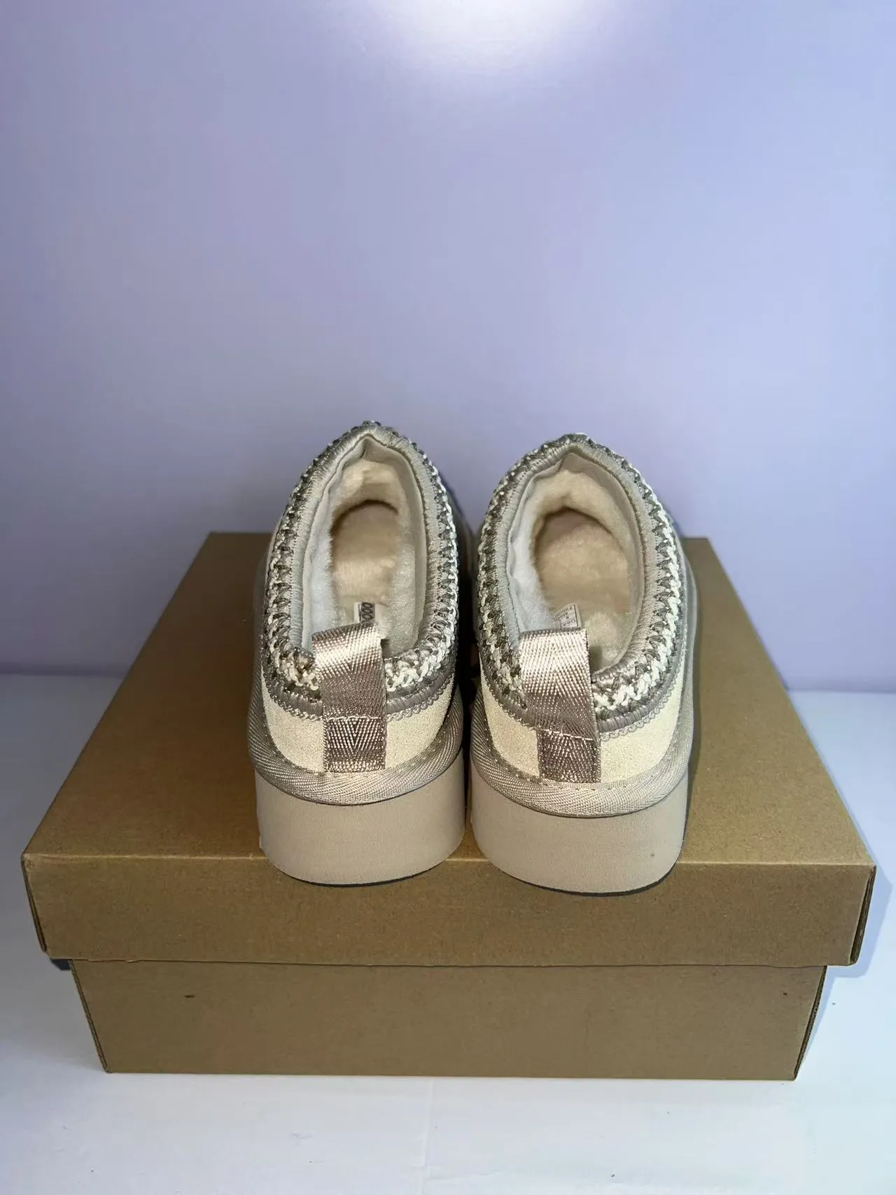 UGG بيج ذهبي قاعدة منصة ياقة تريكو محترفة أحذية كاجوال 5