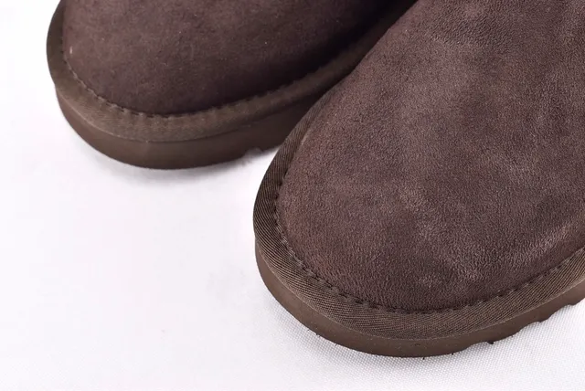 UGG Classic Mini Brown Suede Shearling-Lined Snow Boots 10