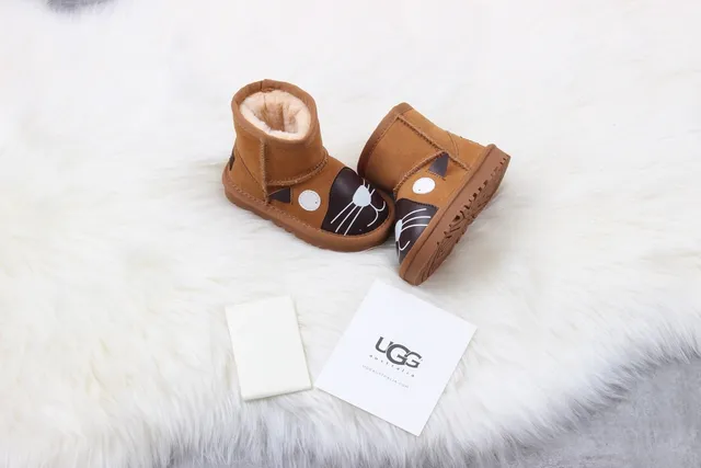 UGG Classic Mini Cat Face Brown Snow Boots 5