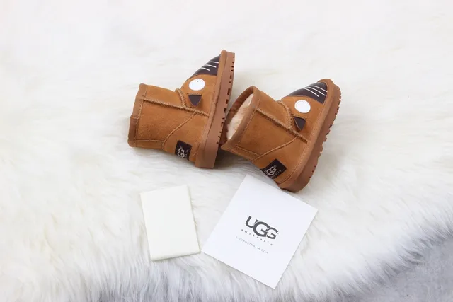 UGG Classic Mini Cat Face Brown Snow Boots 6
