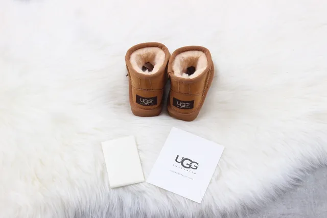 UGG Classic Mini Cat Face Brown Snow Boots 7