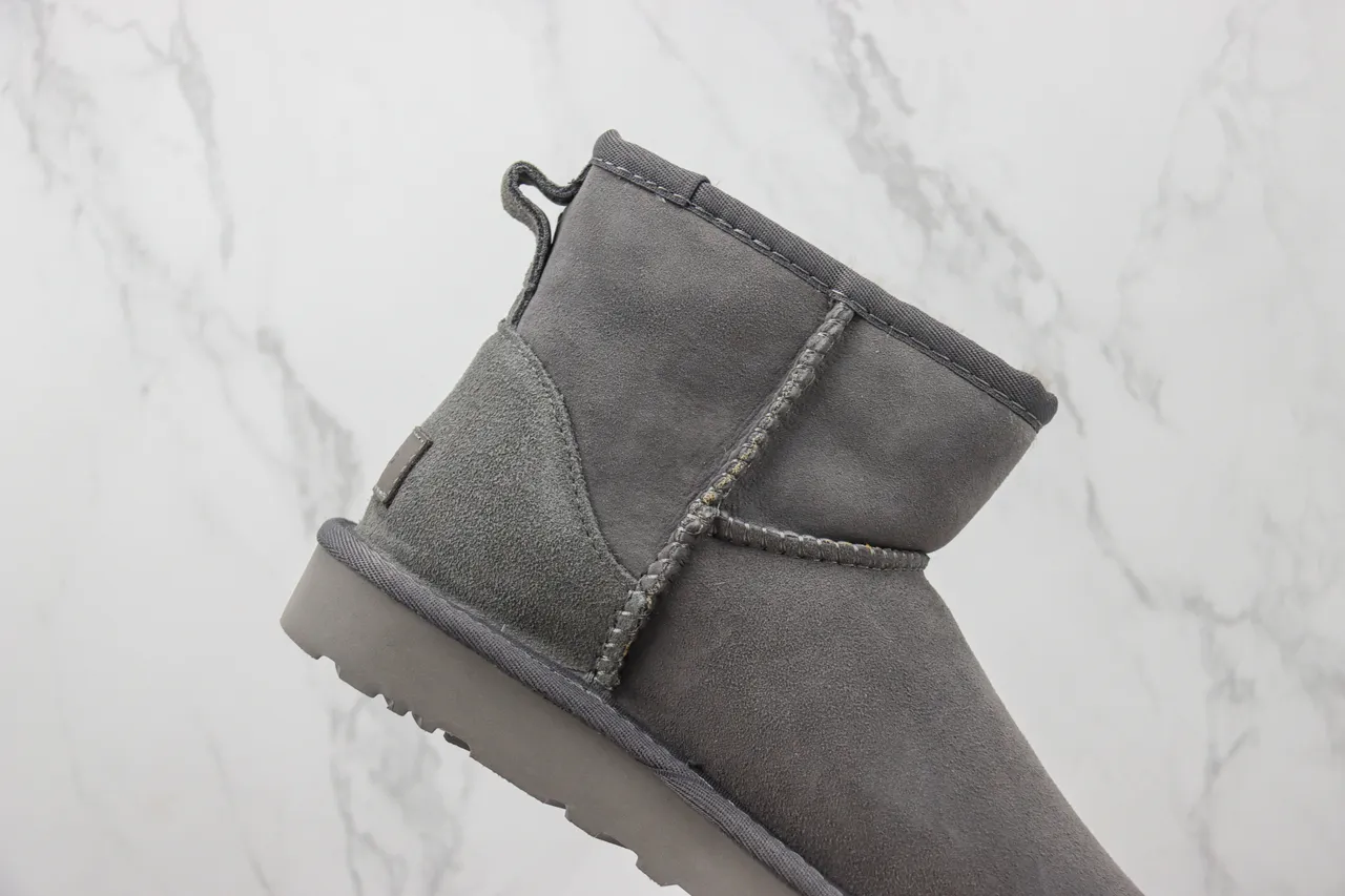 UGG Classic Mini Charcoal Gray Snow Boots 8
