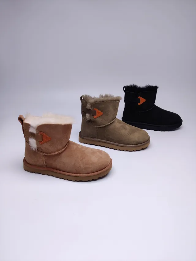 UGG Classic Mini Marrón Castaño Ante Forrada con Shearling Botas de Nieve 5