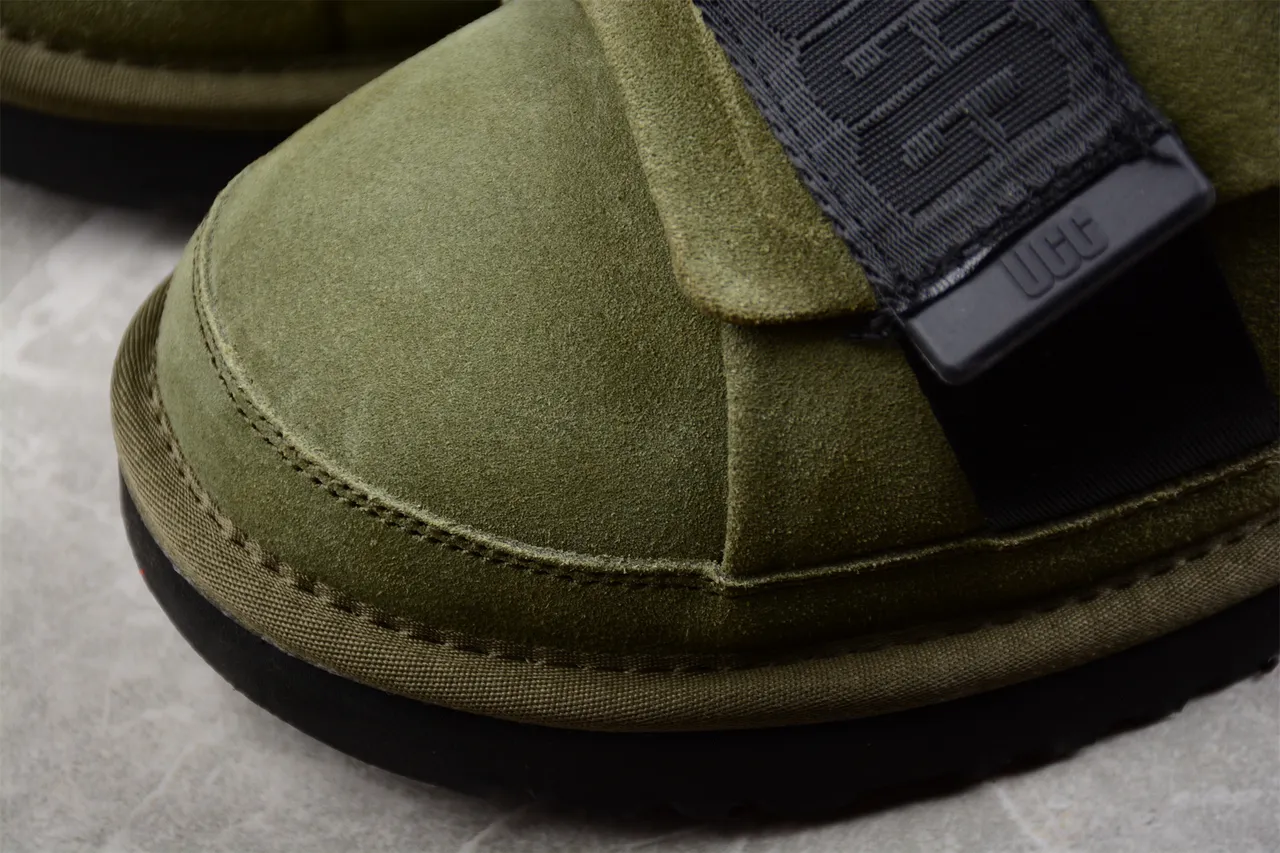 UGG Snow Boot Army Green Black Olive Suede Dual Webbing Straps Snow Boots 6