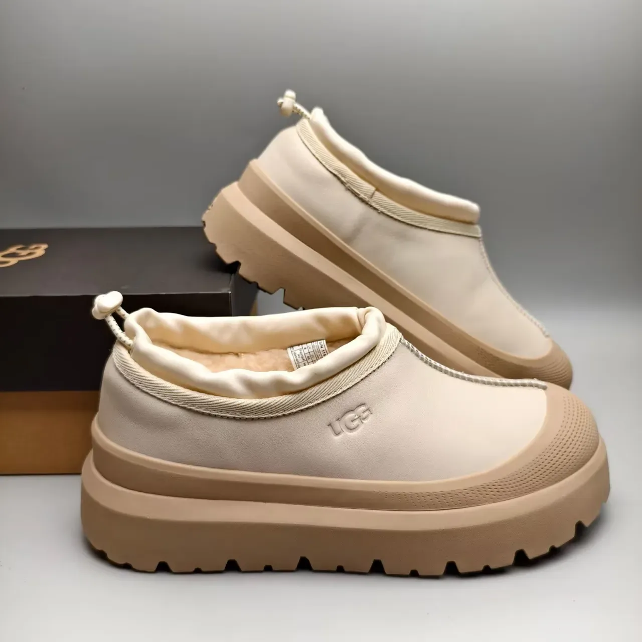 UGG Tasman Beige স্লিপ-অন প্ল্যাটফর্ম স্নো বুট 6