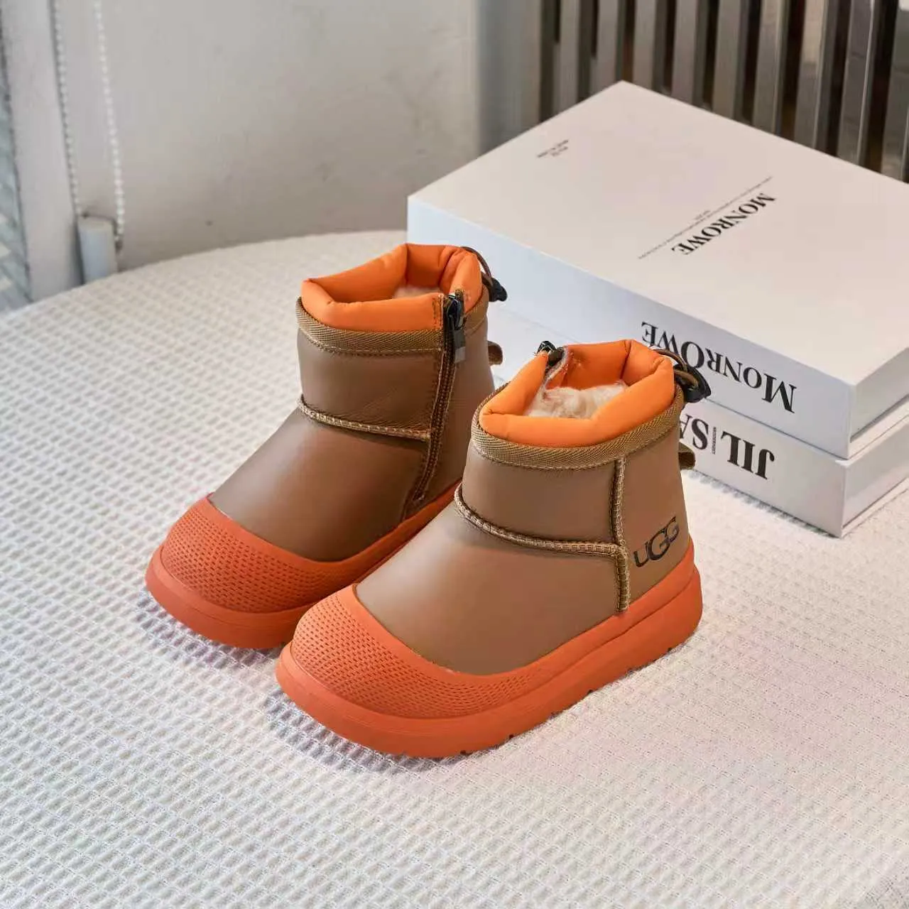 UGG Tasman Brown Orange Insulated Ankle Boot Side-Zip Closure Snow Boots 17