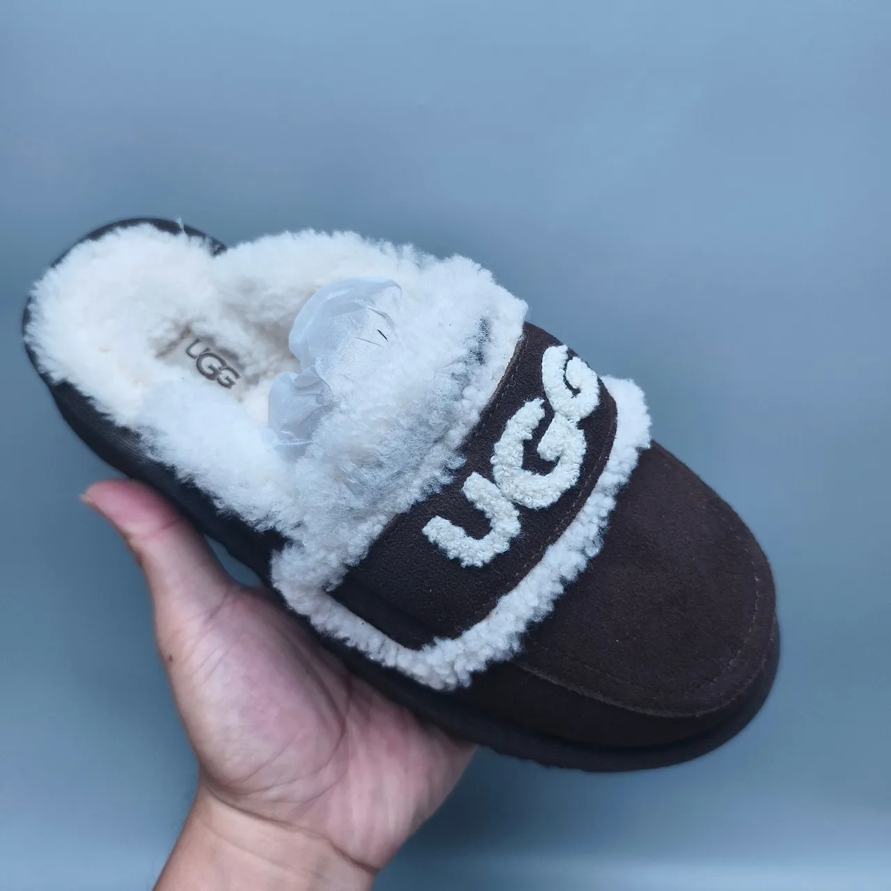 UGG Tasman أحذية كاجوال بني أبيض منصة مبطن بشرلينج 3
