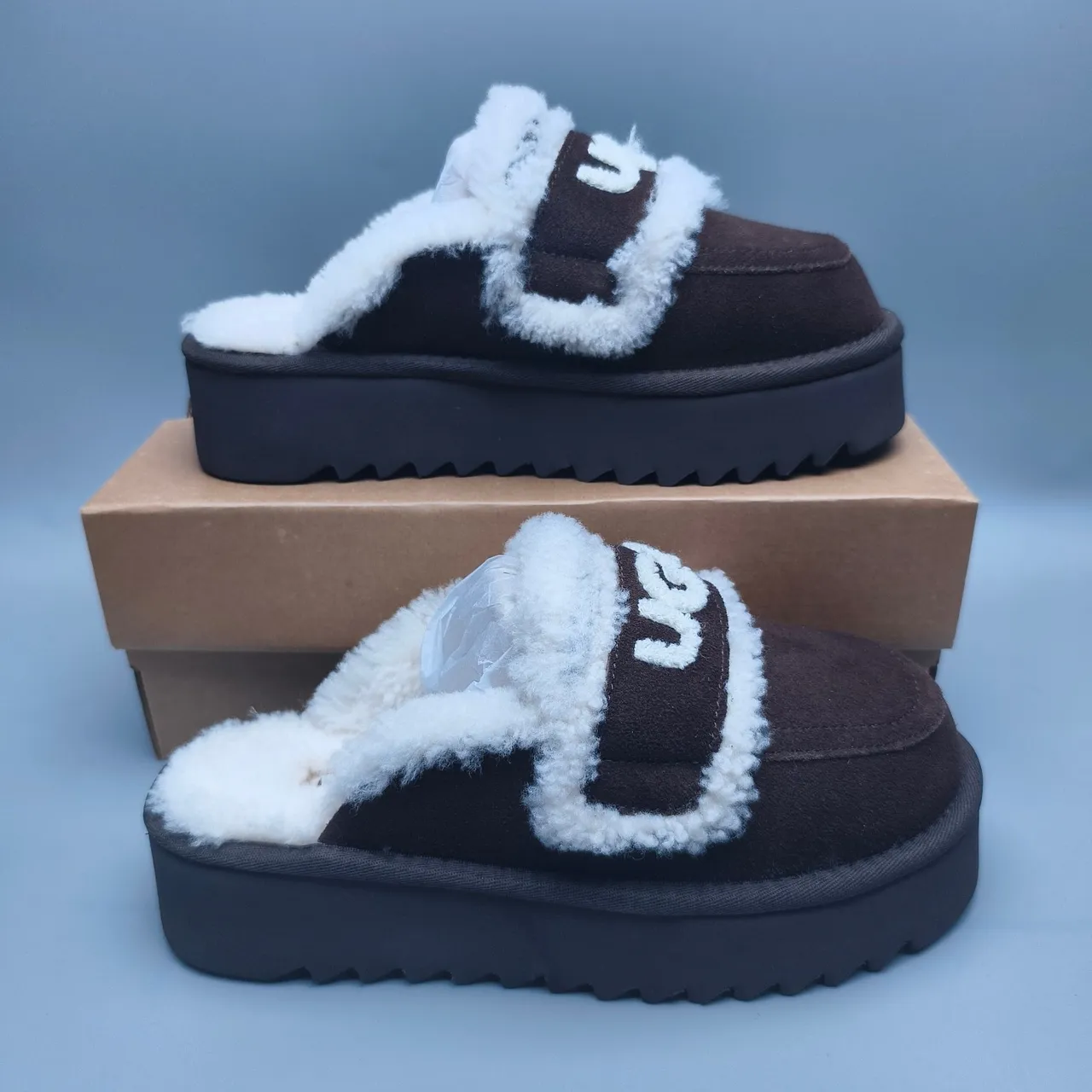 UGG Tasman أحذية كاجوال بني أبيض منصة مبطن بشرلينج 5