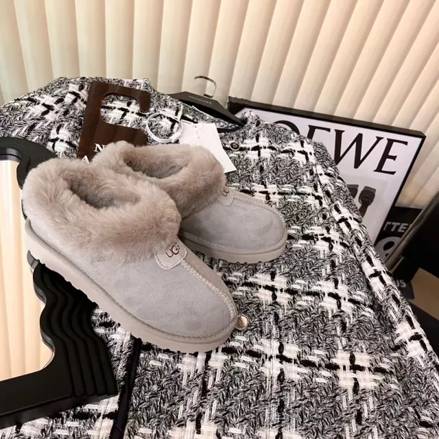 UGG Tasman Gray Beige Shearling-Lined Suede Upper Casual Shoes 3