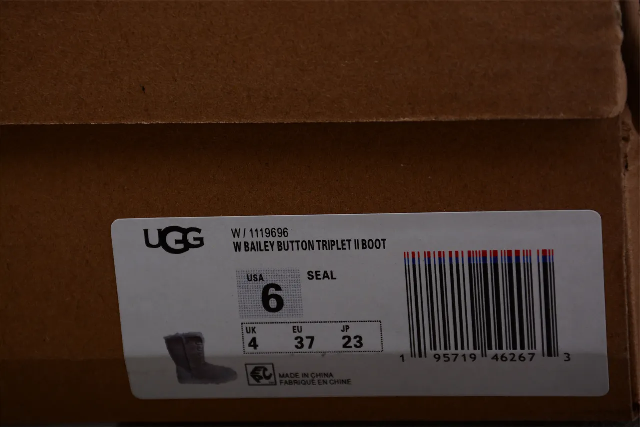 UGG Tasman Light Gray Suede Shearling-Lined Lace-Up Snow Boots 10