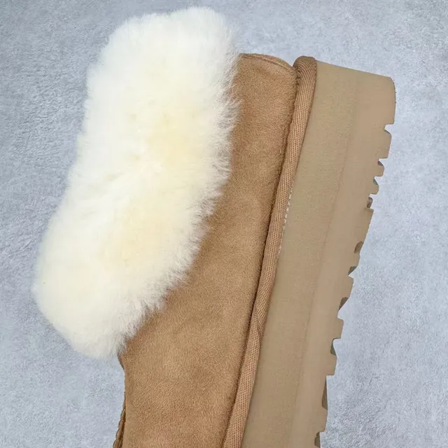 UGG Tasman Tan Shearling-Lined Platform Snow Boots 7