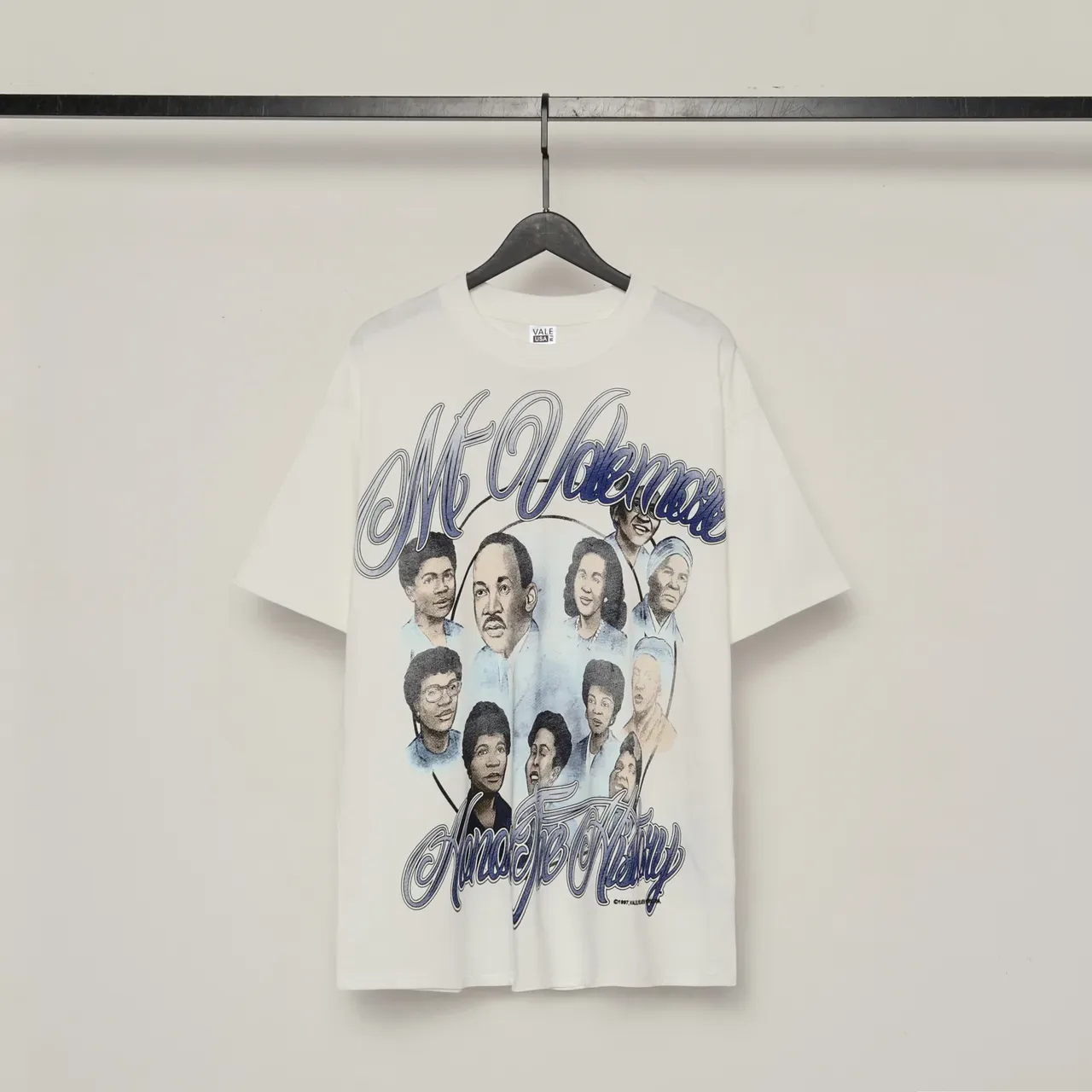 Vale Forever Honor The History Graphic Print T-Shirt 2