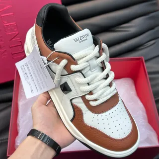 Valentino Rockstud Color-Blocked Leather Lifestyle Sneakers