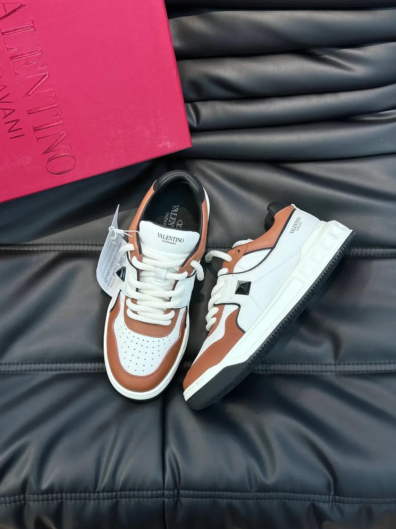 Sneakers Lifestyle en Cuir Color-Blocked Rockstud Valentino 5