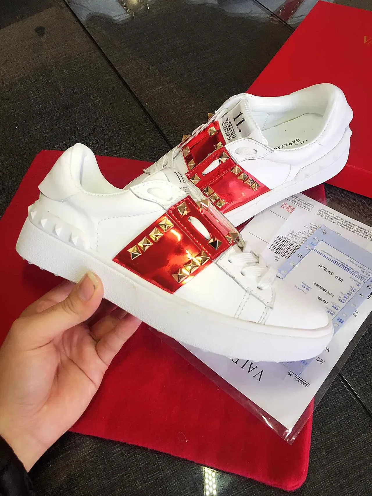 Valentino Rockstud Untitled Blanc Rouge Cuir Patenté Stud Lifestyle Sneakers 5