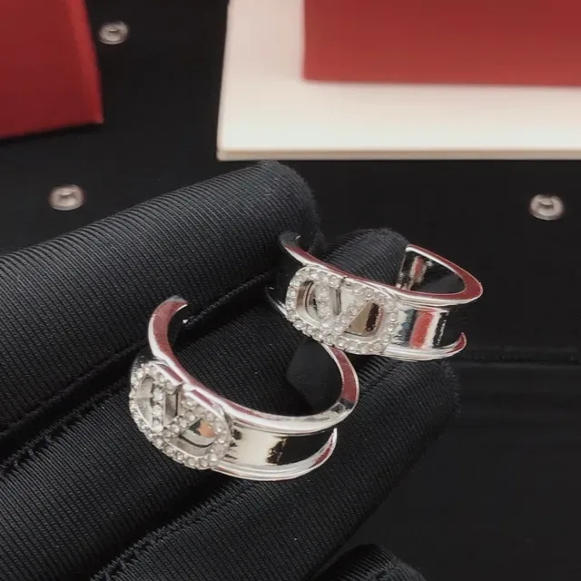 Valentino Aros Prateados Transparente com Bisagra Motivo VLOGO 3