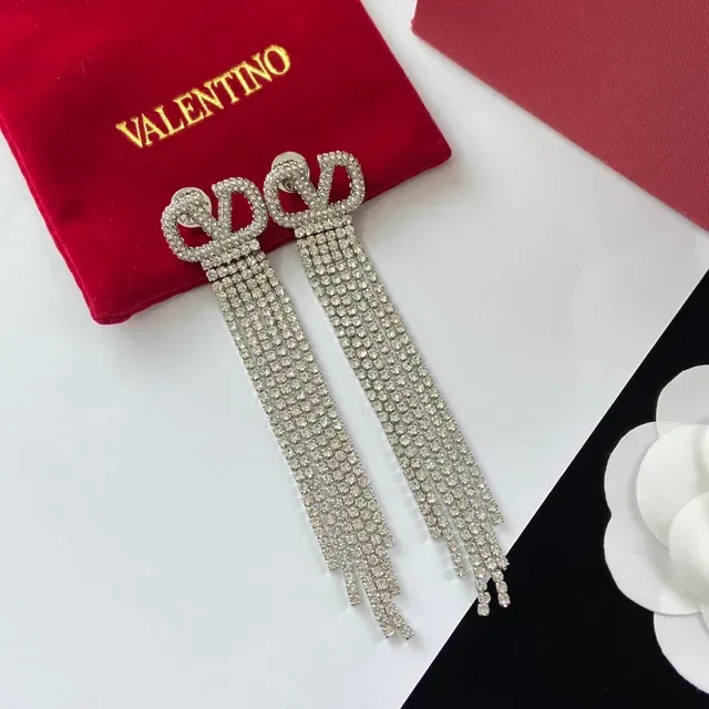 Valentino VLogo Boucles d'oreilles à franges et glands en cristal 5