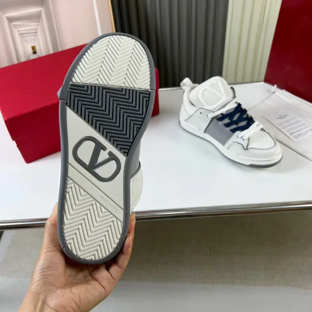 Valentino VLogo High Top Sneakers Lifestyle Blanc Gris Navy 2