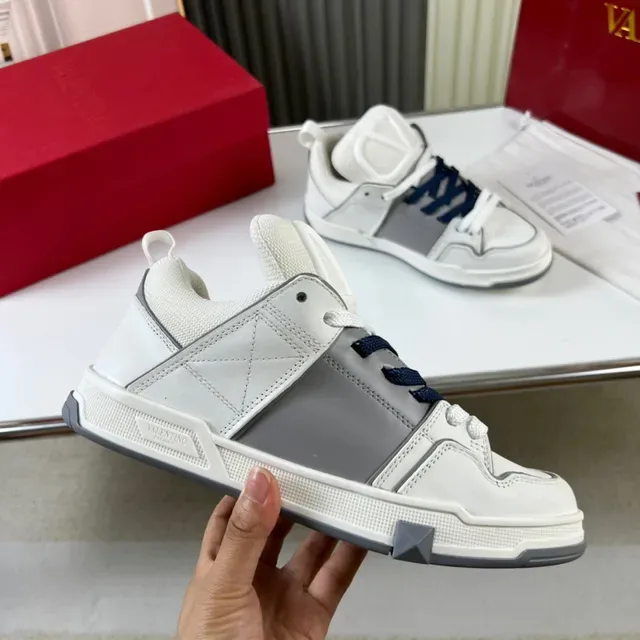 Valentino VLogo High Top Sneakers Lifestyle Blanc Gris Navy 4