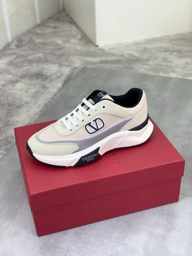 Valentino VLTN bege preto sola plataforma malha e camurça superior tênis chunky 4