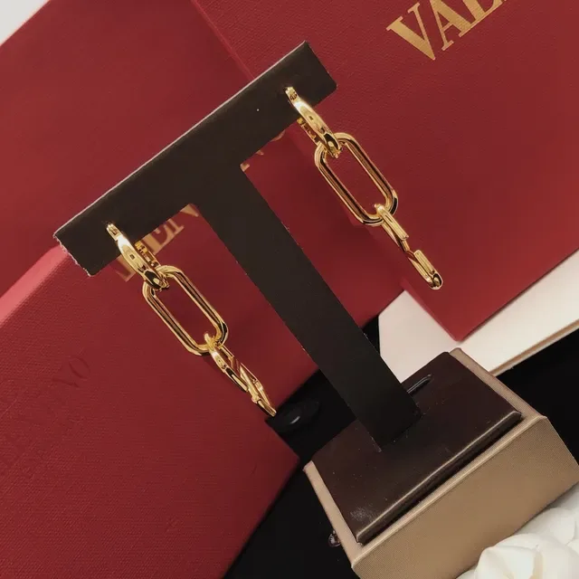 Valentino VLTN Pendientes de eslabones dorados 2
