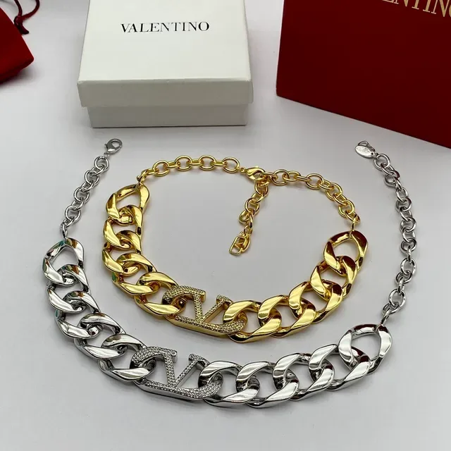 Valentino VLTN Crystal-Paved Chunky Chain Necklace 2