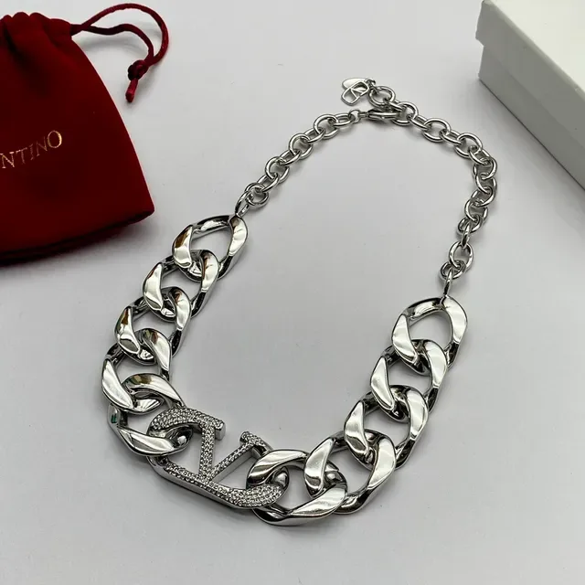 Valentino VLTN Crystal-Paved Chunky Chain Necklace 5