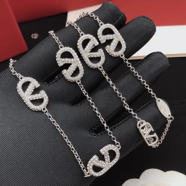 Valentino VLTN Pavé Logo Chain Necklace 3