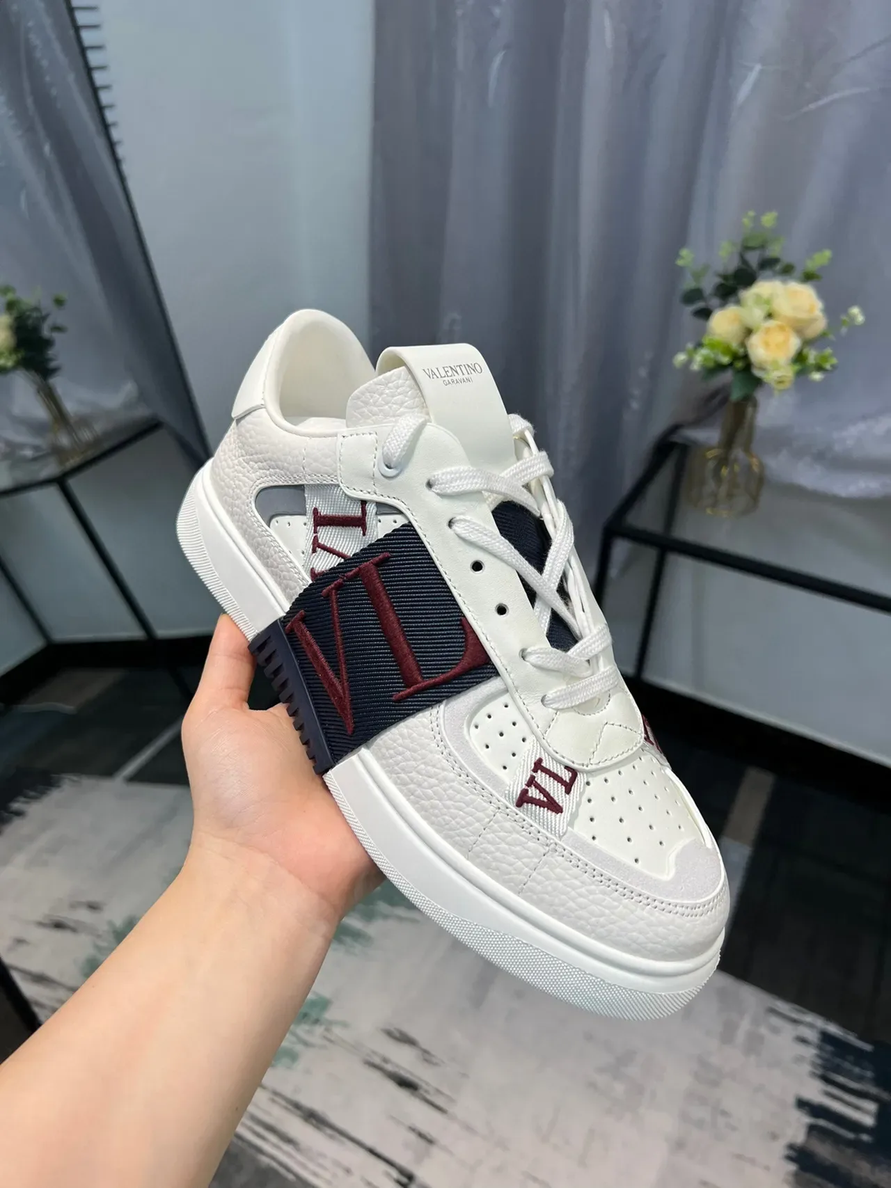 Valentino VLTN Sneakers Lifestyle Blanc Marine Rouge 6