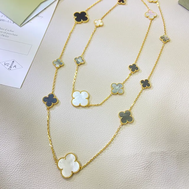 Van Cleef & Arpels Collier Alhambra Long Collier Or Chaîne Multicolore Motifs Trèfle à Quatre Feuilles Collier 4