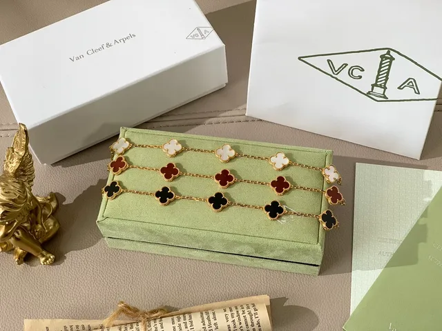 Van Cleef & Arpels Alhambra Multicolor Enamel Clover Bracelet 1