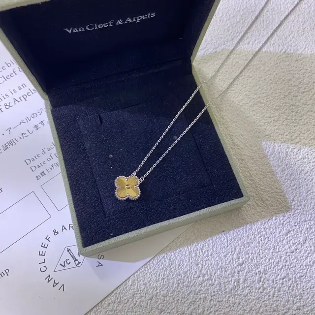 Van Cleef & Arpels Alhambra Four-Leaf Clover Yellow and White Gold Necklace 3