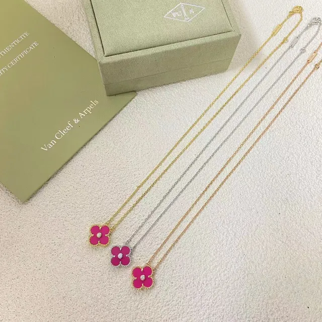 Van Cleef & Arpels Alhambra Fuchsia Enamel Four-Leaf Clover Necklace 4