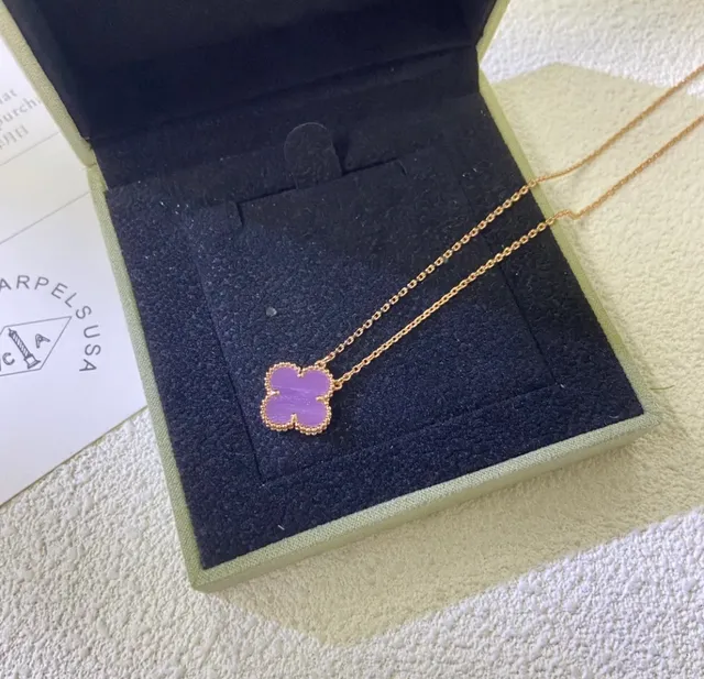 Van Cleef & Arpels Alhambra Esmalte Roxo Trevo de Quatro Folhas Colar 6