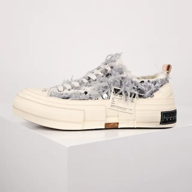 VEJA Beige Gray Fuzzy Textured Upper Sequin Embellishment Sneakers 9