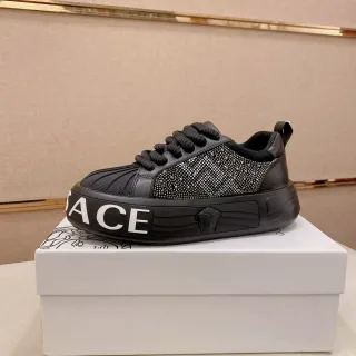 Versace Ace 黑色银色铆钉鞋面厚底鞋