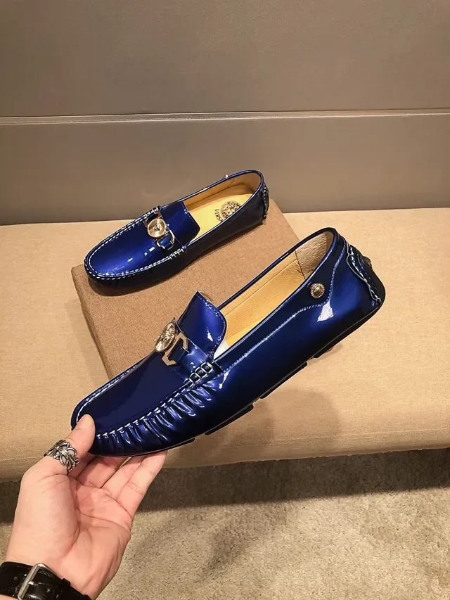 Versace Chain Reaction Mocasins Azul Brilho Medusa 4