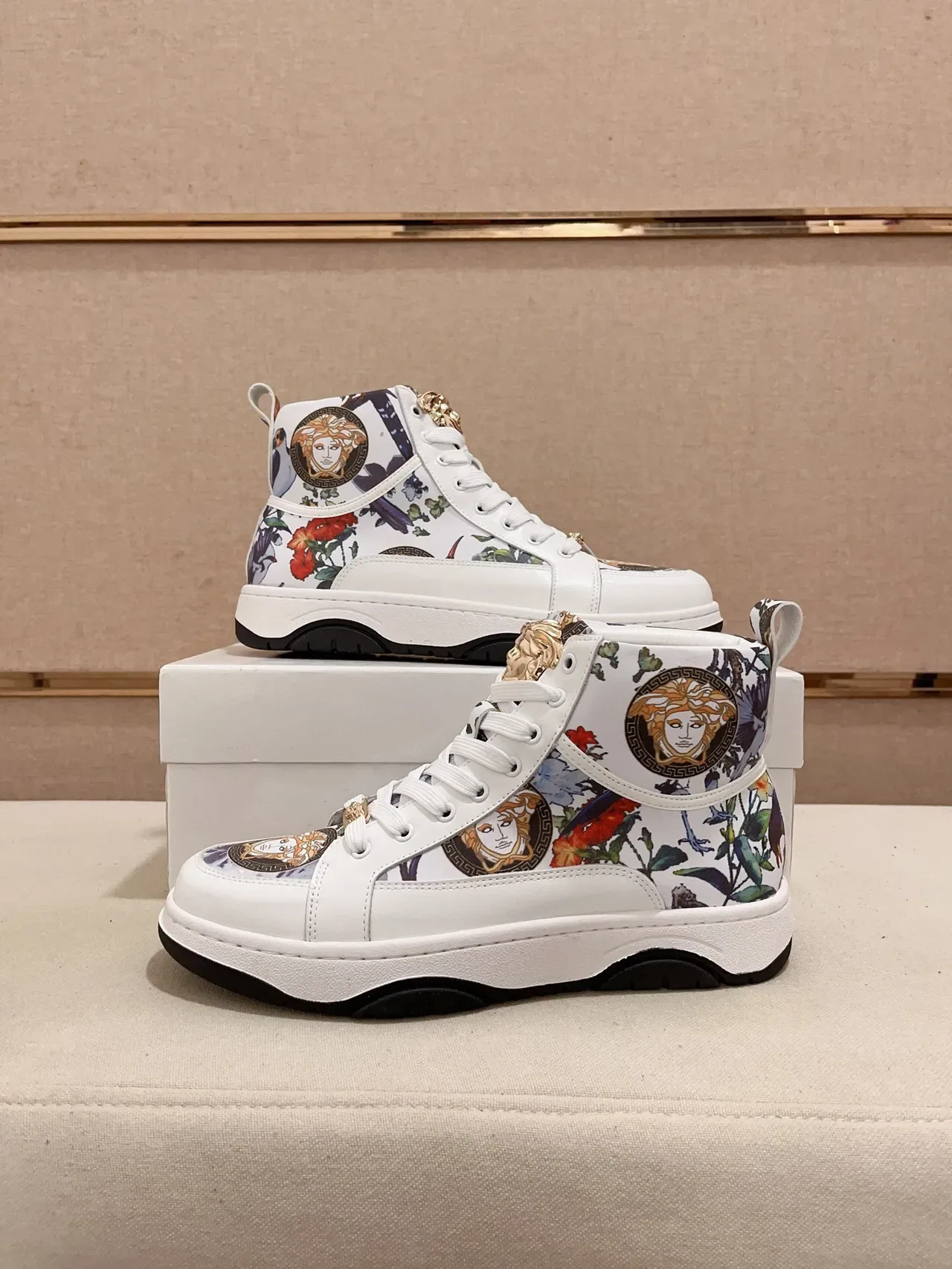 Versace Chain Reaction Medusa Floral Print White Lifestyle Sneakers 8