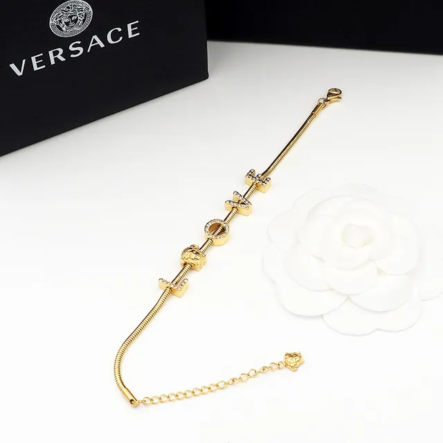 Versace Love Medusa سلسلة الثعبان بلون ذهبي سوار 3