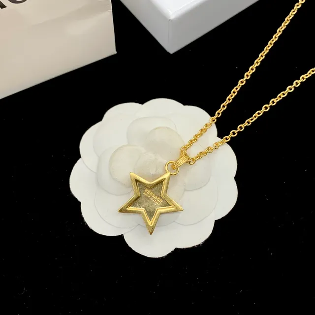 Versace Medusa Étoile Pavé Cristal Ton Or Collier 3