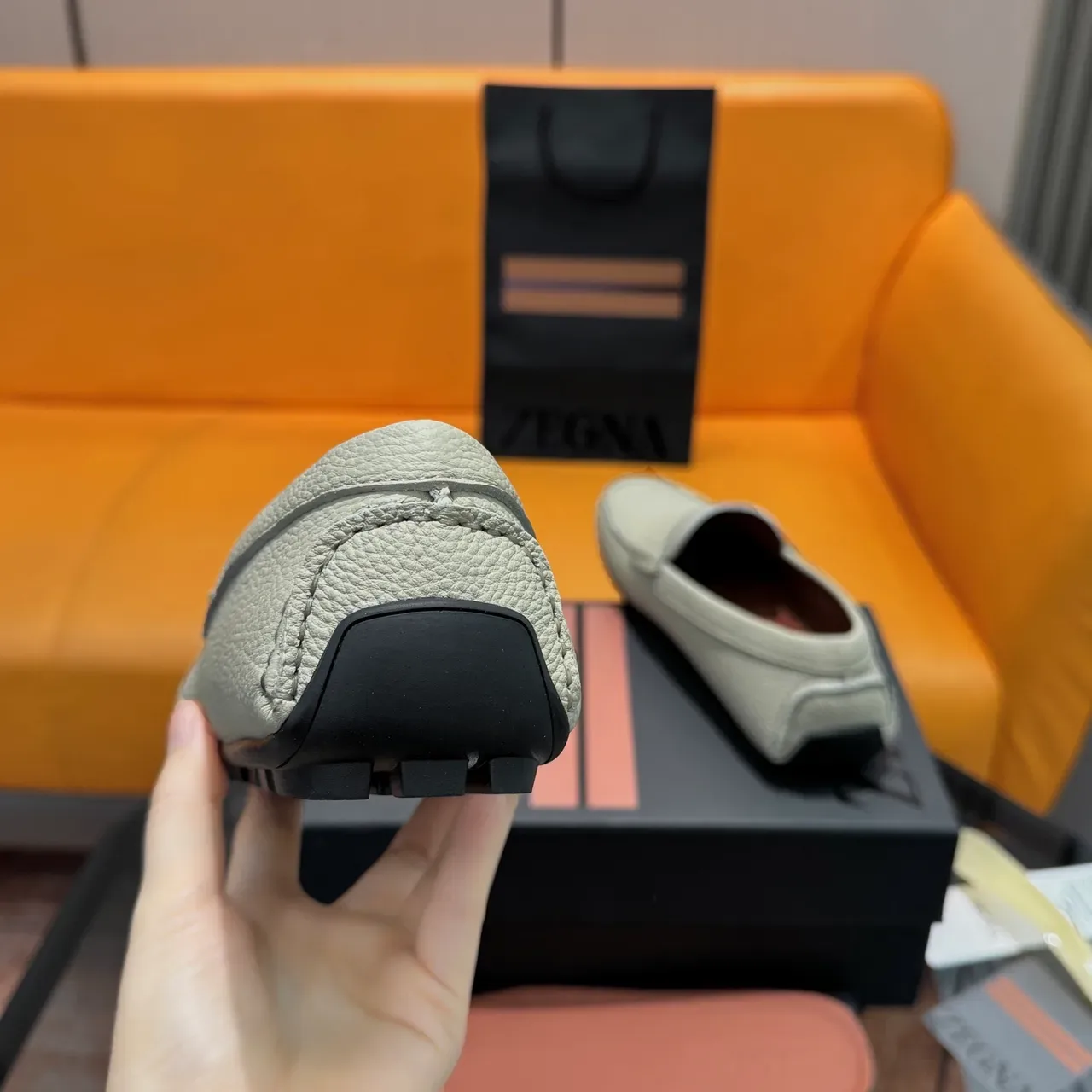 Zegna बेज पेबल्ड लेदर पेनी लोफर्स 2
