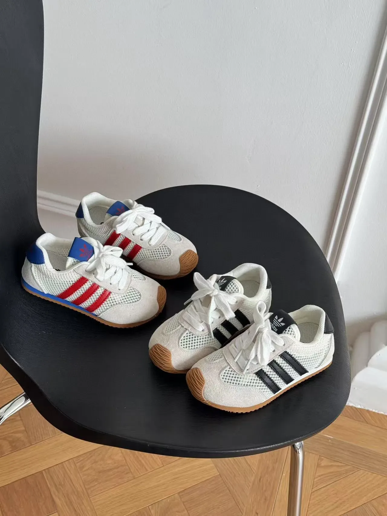 Adidas Beige Black Mesh And Suede Upper Gum Rubber Toe Cap Lifestyle Sneakers 2