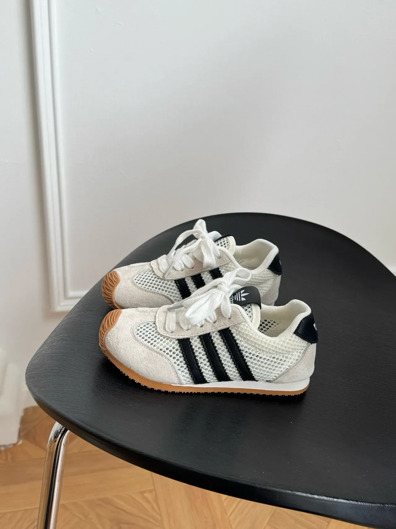 Adidas Beige Black Mesh And Suede Upper Gum Rubber Toe Cap Lifestyle Sneakers 8