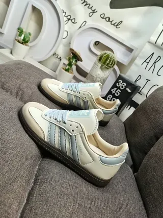 Adidas Bege Azul Tênis Lifestyle de Topo Baixo com Upper de Material Similar ao Couro 7