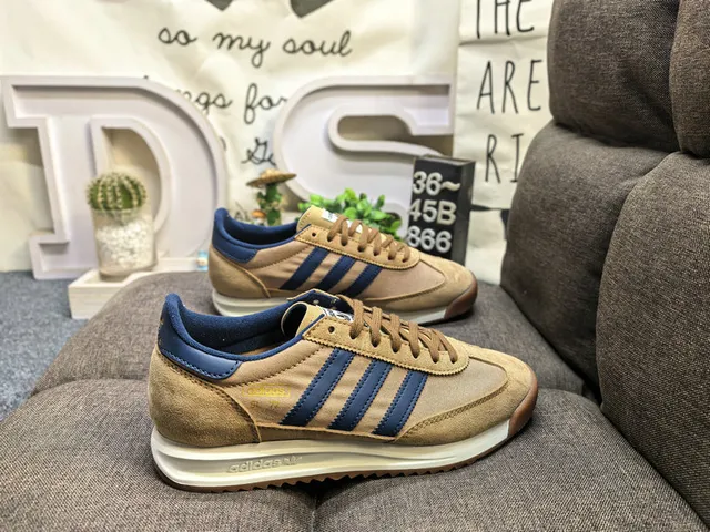 Adidas Beige Navy Vintage-Inspired Suede-and-Leather Upper Lifestyle Sneakers 1