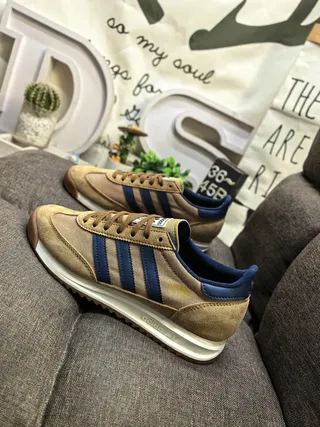 Adidas Beige Navy Vintage-Inspired Suede-and-Leather Upper Lifestyle Sneakers 7