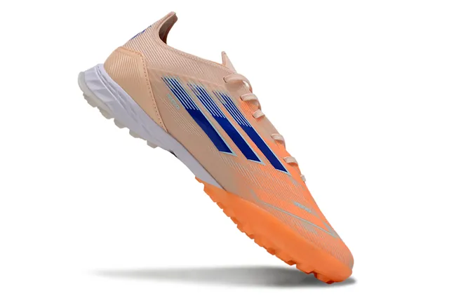 Adidas Chaussures de football turf beige orange low-cut upper synthétique studs coniques 2