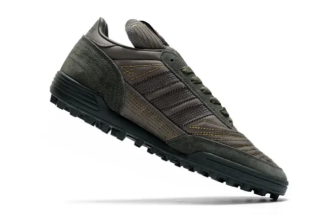 Adidas Black Brown Low-Top Turf Soccer Shoe Metallic Silver Upper Sneakers 15